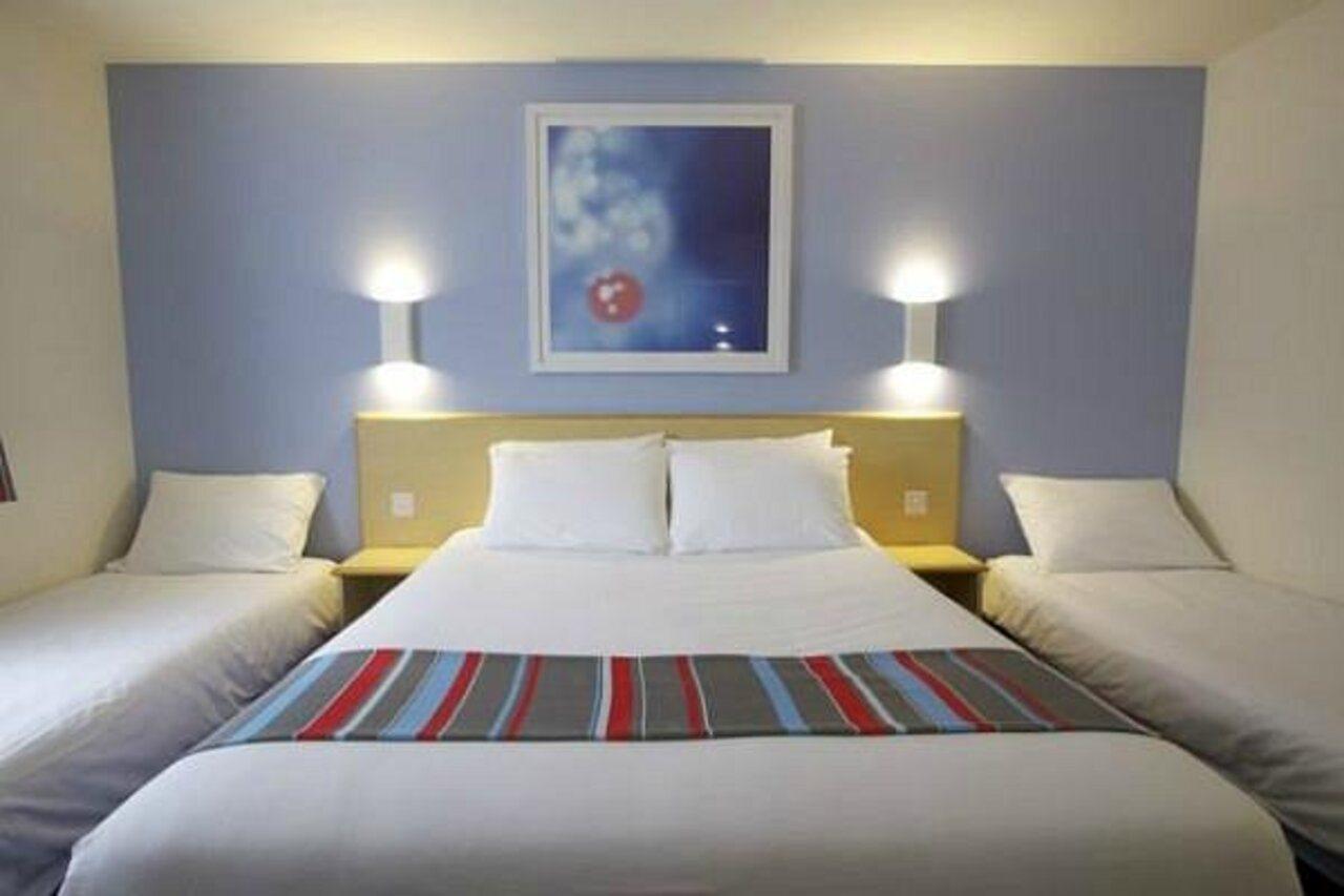 Travelodge Middlewich Buitenkant foto